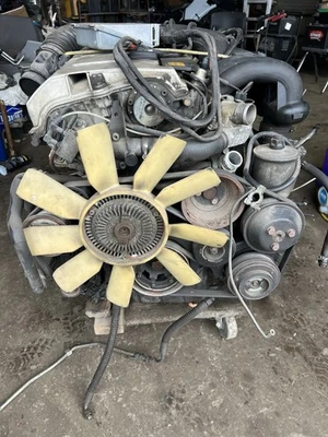 Motor usado 1995 Mercedes-Benz E320 W124 - Imagem 1 de 4