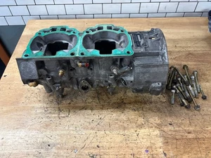 Ski-Doo 600 HO Engine Motor Crankcase case MXZ Renegade Summit XRS 600HO Rev GSX - Picture 1 of 4