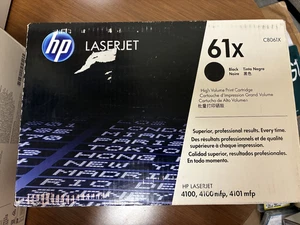 Oryginalny czarny wysokowydajny toner HP 61X C8061X - Zdjęcie 1 z 5