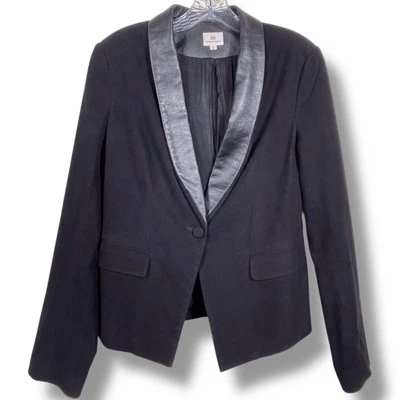 Blazer Esmoquin AG Adriano Goldschmied Estelle Talla Mediana Negro Cuero Solapa Usado en Excelente Condición Foto 1 de 4
