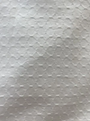 Wamsutta 625 Pima Algodón Satén Enrejado Jacquard REINA Sábana Plana 88x84 Círculos Foto 1 de 4