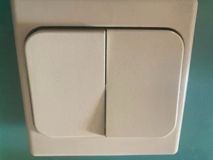 Legrand diplomat double interrupteur va et vient beige - Foto 1 di 1