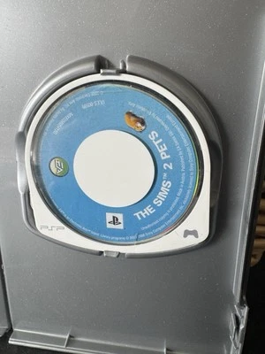 The Sims 2: Pets Sony PSP (PAL) Boxed But No Manual. - Image 1 of 2