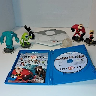 Nintendo Wii U Disney Infinity 1.0 set Sully Mr. Incredible Game and Base - Image 1 of 4