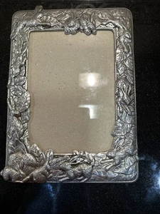 Vintage 1987 Arthur Court Silvertone Metal Bunny Rabbit Picture Frame 5x7 - Picture 1 of 7