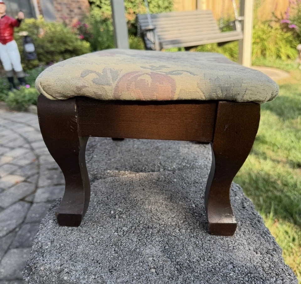 Taburete eléctrico vintage, rectangular, francés. El alambre está cortado. Modelo 706. BR Foto 1 de 4