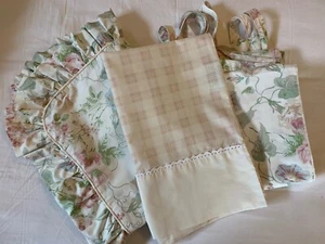 LAURA ASHLEY Single Bed Quilt Cover And 2 Pillowcases - MELROSE -English Cottage - Picture 1 of 3