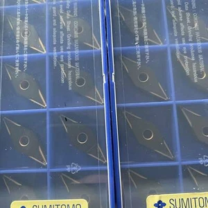10PCS Sumitomo VNMG160402N-SU AC630M Carbide blade - Picture 1 of 2