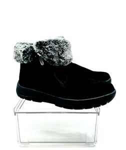 🍒 Khombu Jessica All Weather Suede Ankle Boots - Black, US 8 *(USED)* - Picture 1 of 10