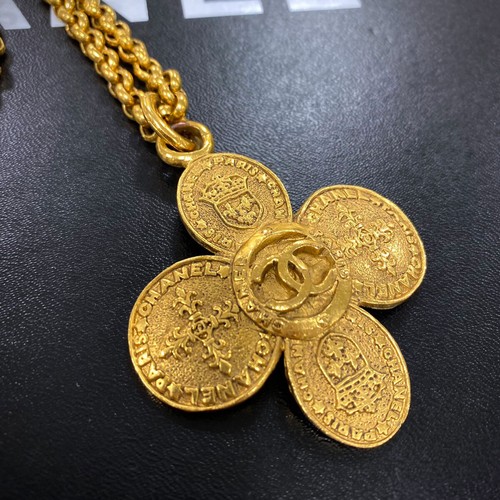 Collana CHANEL Vintage Logo Coco Mark 1326