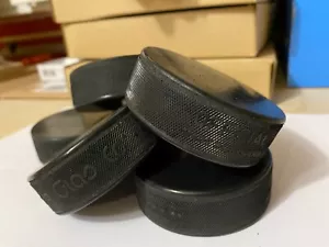 5 Stück Eishockey Pucks, Blitzversand aus Deutschland - Bild 1 von 1
