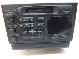 RADIO ESTÉREO REPRODUCTOR DE CASETE PONTIAC FIREFLY 1998 1999 30019811 OEM - Imagen 1 de 5