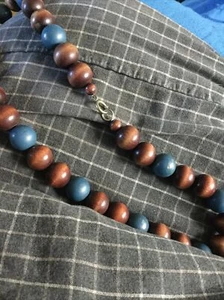 Vintage Jewelry Necklace Brown And Blue Wooden Beads - Picture 1 of 2