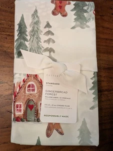 POTTERY BARN Set of 2 Gingerbread Forest Std Pillowcases-NWT - Picture 1 of 3
