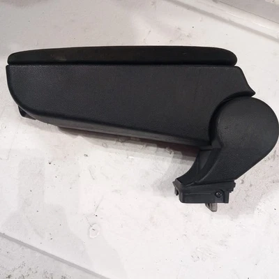 BRACCIOLO CENTRALE ALFA ROMEO 147 DAL 2000 AL 2010 cod. 735350527 - Immagine 1 di 4