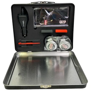 Nintendo DS Lite Star Wars Darth Vader Starter Kit de accesorios fiambrera metálica 2008 - Imagen 1 de 7