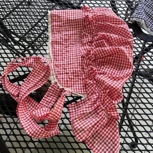 Red Checkered Gingham Bonnet Pioneer Dress Up Laura Ingalls Read - Picture 1 of 3