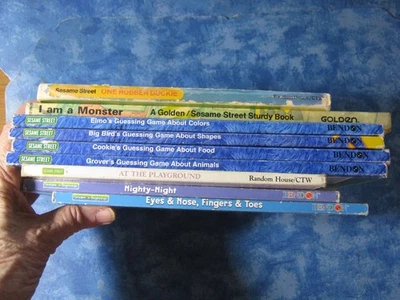 LOT OF 9 SESAME STREET BOARD BOOKS Guessing Game VGC - Image 1 of 4