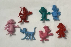Vintage 1983 Premiums Disney Christmas Carol Mickey Donald Gumball Mini Figures - Bild 1 von 4