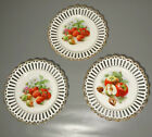 3 stare porcelanowe talerze ażurowe krawędź owoce jagody dekoracja wiejski dom vintage