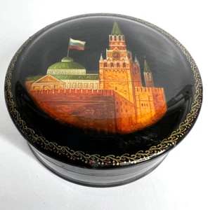 Scatola portagioie vintage russa lacca nera Fedoskino Pegockuho 3,25" rotonda - Foto 1 di 10