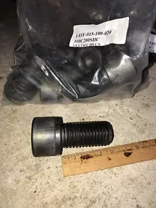 1"-8x2 Zylinderschraube mit Innensechskant - Bild 1 von 2