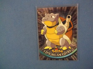 2000  Topps Chrome Pokemon Card # 09 Blastoise NMT