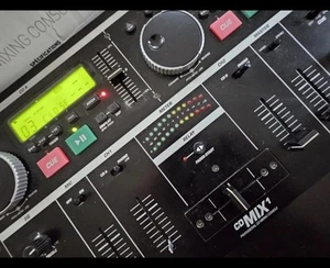 Discontinued Numark CD Mix 1 Professional CD Mixing Console POWERS ON - Picture 1 of 6