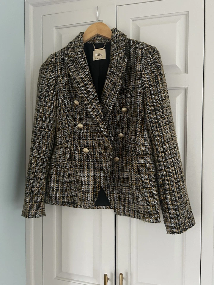 Chaqueta Blazer Para Mujer Elie Tahari Crema Tweed Talla S Mezcla de Lana Botones Dorados Foto 1 de 4