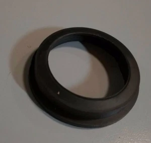 Kit 2 pezzi Guarnizione Gomma 1,5" Valvola wc Ricambio Camper Caravan Motorhome - Foto 1 di 1