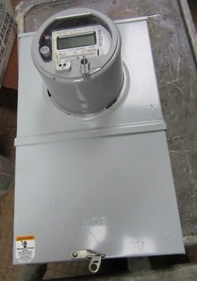 ✌️MDE RINGLESS METER SOCKET WIRED 120 TO 480 3 WIRE (SEE PHOTOS) - Image 1 of 4