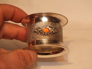 Original Rond de Serviette argent étranger - beau modèle à Cabochon ! - Imagen 1 de 1