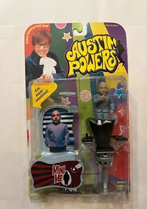 McFarlane Toys Austin Powers Series - Mini Me Action Figure - 1999 NISP - Picture 1 of 2
