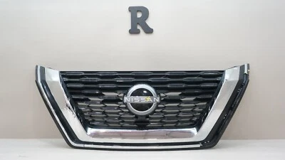 PARAGOLPES DELANTERO PARRILLA RADIADOR NISSAN ROGUE 2021-2023 OEM 623106RR0A Foto 1 de 4