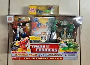 TRANSFORMERS CLASSICS OPTIMUS PRIME & MEGATRON RARE! ROBOTS IN DISGUISE UNIVERSE - Picture 1 of 5