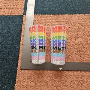 (2) New York Mets PRIDE NIGHT Souvenir 20oz Tassen 2er Set LGBT Regenbogen X5 - Bild 1 von 6