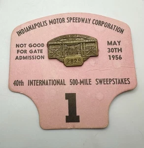 1956 Indy 500 Indianapolis Motor Speedway Bronze Pit Pass Badge #2829 And Card! - Picture 1 of 3