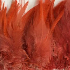 Hackle Saddle Rooster Feather Strung per 10cm - Dusty Pink - Foto 1 di 1