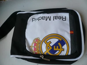 BANDOLERA 35X25X5 CM. PRODUCTO OFICIAL REAL MADRID (NUEVA ) - Imagen 1 de 5