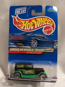 1999 Hot Wheels ""Circus on Wheels"" Serie, '32 Ford Delivery, #2 di 4 - NUOVO - Foto 1 di 8