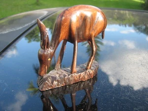 VINTAGE 3,5" HANDGESCHNITZTE MASSIVHOLZ ANTILOPEN STATUE ANSEHEN - Bild 1 von 5