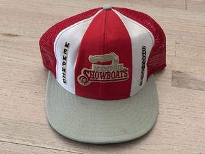 VINTAGE SELTENE MEMPHIS SHOWBOATS USFL DRUCKKNOPFLASCHE KAPPE MÜTZE UND GLÜCKSSTREIFEN LARGE - Bild 1 von 12