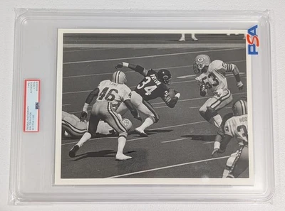 Walter Payton - PSA Type 1 photo - Chicago Bears #34 - 1970s authentic original  - Image 1 of 4