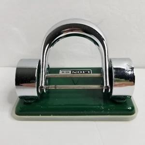 Perforadora vintage Lion Office Products, 2 agujeros 10 hojas, NO. 10, verde y cromo - Imagen 1 de 11
