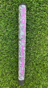 NEW! 100% Authentic! Scotty Cameron PINK Camo Mid Matador - NO COUNTERFEITS! 🚫 - Picture 1 of 6