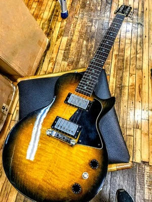 Vintage 1959 or 1960 Gibson Melody Maker Les Paul Conversion Joe Bonamassa pups - Image 1 of 4