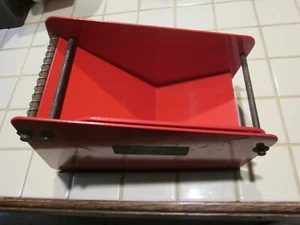 Dispensa-Matic Simple Simon Label Dispenser Red Used - Picture 1 of 7