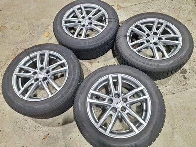 Honda Civic 215 55  R16 93H Winterradsatz 7x16 ET 45 LK 5x114,3 ML64,5 Alu - Bild 1 von 4