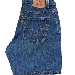 Vintage Levi's Denim Shorts Relaxed Fit Women's Size 10 Mis 2002 y2k 30x7" - Picture 1 of 10