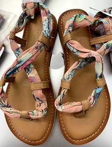 Dziewczęce UK1 Eur33 NEXT Skórzane jasnobrązowe sandały z owijaniem wokół kostki Sugerowana cena detaliczna 27 £